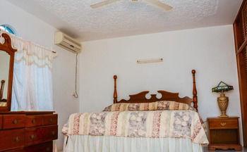 Vanvilla Guest House เนกริล ภายนอก รูปภาพ
